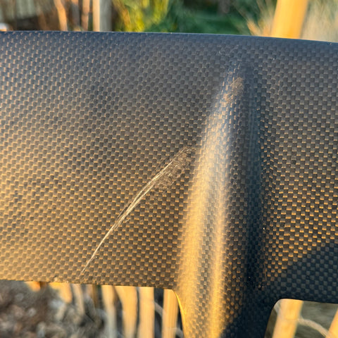 Aile avant F-One Eagle Carbon 890cm2 Très Bon Etat