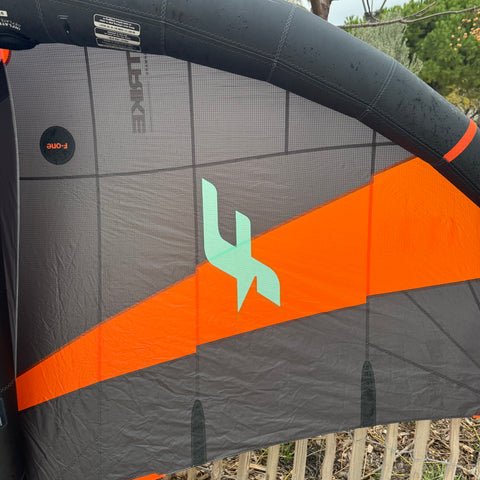 F-One Strike V4 5m2 2024 Comme Neuf