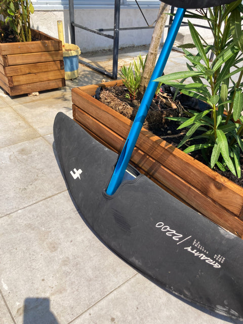 F-One Gravity FCT 2200cm2 Comme Neuf