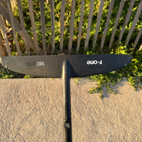 F-One SK8 V2 850cm2 Très Bon Etat
