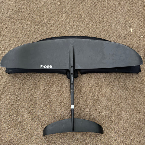 F-One Gravity Carbon 1800cm2 2022 Très Bon Etat