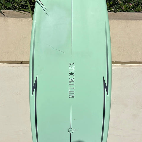 F-ONE Strapless Mitu Pro Flex 5'6 2023/2024 Très Bon Etat