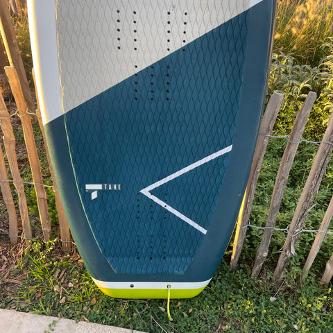 Tahe Aria 5'11 (120L) Comme Neuf