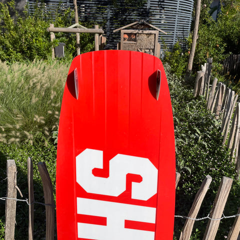 Planche de kitesurf SLINGSHOT ASYLUM 2020 Très Bon Etat 138cm