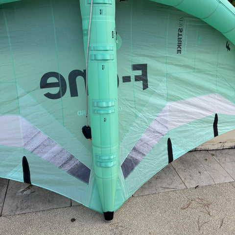 F-One Strike V5 4.5m2 2025 Très Bon Etat