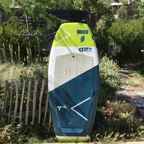 Tahe Aria 5'11 (120L) Bon Etat Réparé
