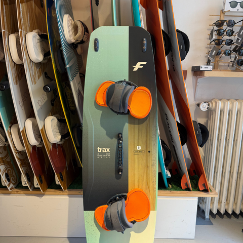 F-One Trax 137cm 2024 Très bon état