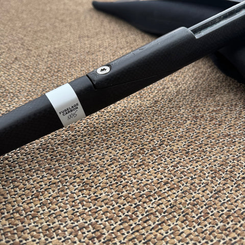 F-One Gravity Carbon 1800cm2 2022 Très Bon Etat