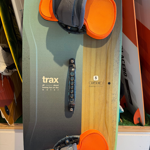 F-One Trax 137cm 2024 Très bon état