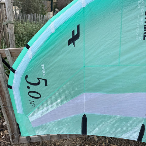 F-One Strike V5 5.5m2 2025/26 Très Bon Etat