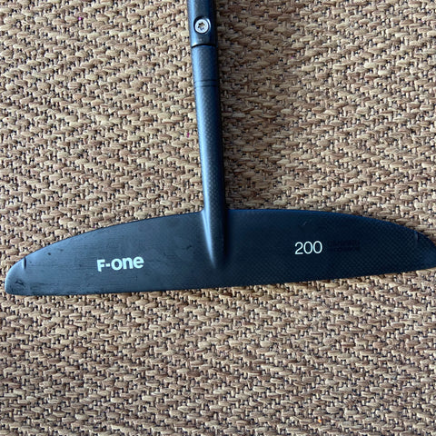 F-One Eagle 990cm2 Très Bon Etat