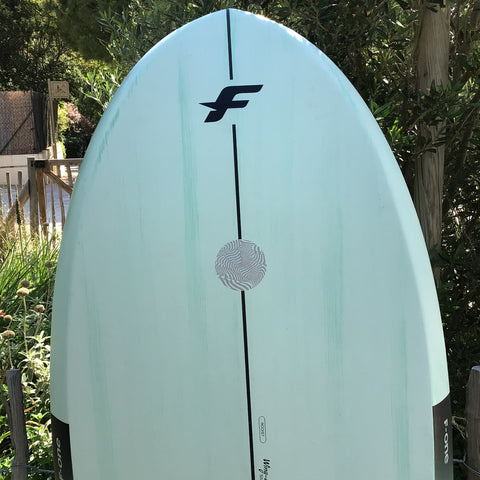 F-One Rocket Wing-S V4 5'4 80L Très Bon Etat