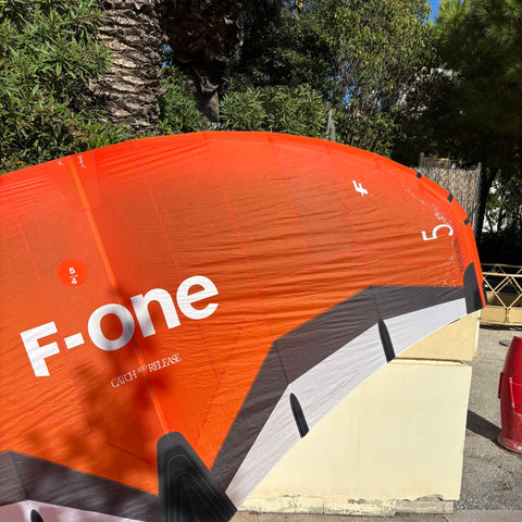 F-One Swing V5 5m2 2025 Comme Neuf
