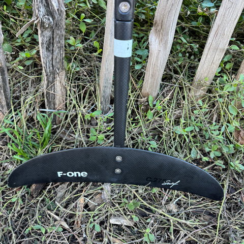 Avion F-One Phantom Carbon 1280cm2 Bon Etat