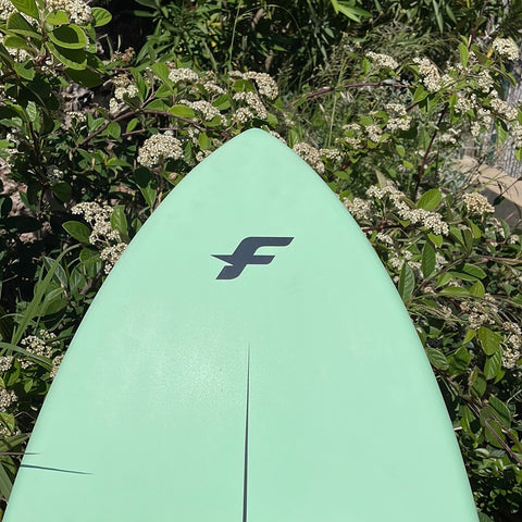 F-ONE Strapless Mitu Pro Flex 5'6 2023/2024 Très Bon Etat