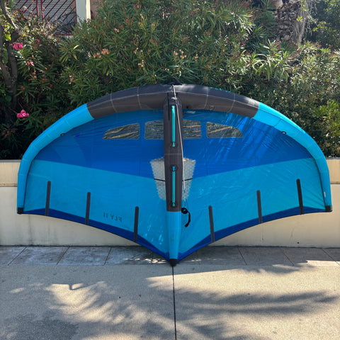 Neilpryde Fly V2 5m2 2024 Très bon état Réparé