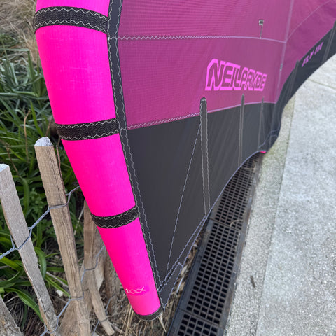 Neilpryde Fly III 4m2 Très Bon Etat