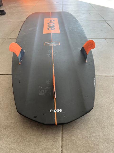 F-ONE Strapless Magnet Carbon 5'1 Très Bon état