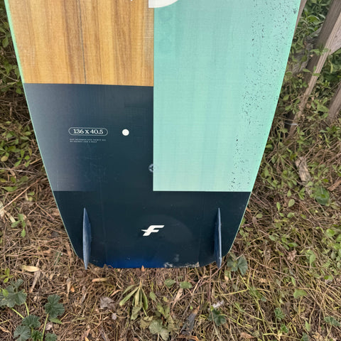 F-One Trax 136cm 2024 Très Bon Etat