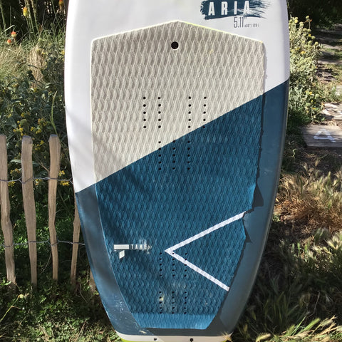 Tahe Aria 5'11 (120L) Bon Etat Réparé