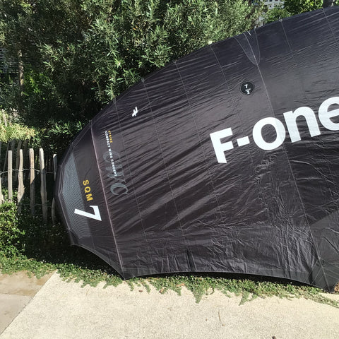 F-One Strike V3 CWC V5 Aluula 7m2 Onix Comme Neuf