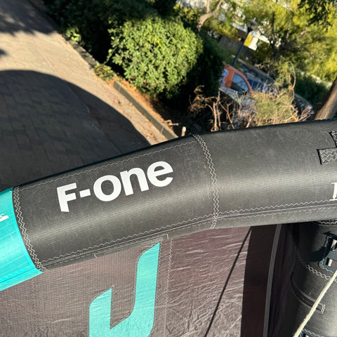 F-One Origin V1 4m2 Très Bon Etat