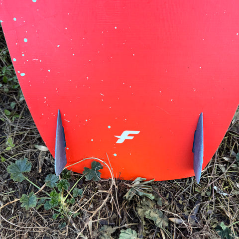 F-ONE ONE 140cm 2025 Très Bon Etat