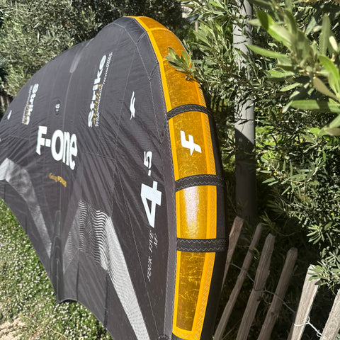 F-One Strike V5 Aluula 4.5m2 Très Bon Etat