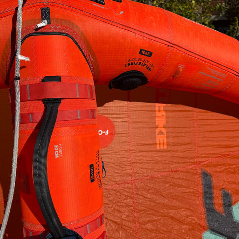 F-One Strike V4 4m2 2024 Comme Neuf