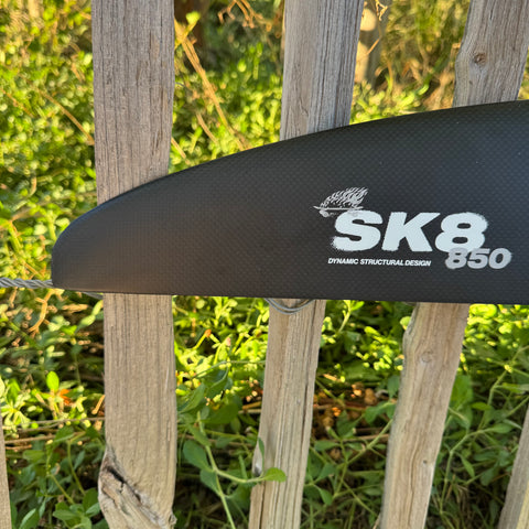 F-One SK8 V2 850cm2 Très Bon Etat