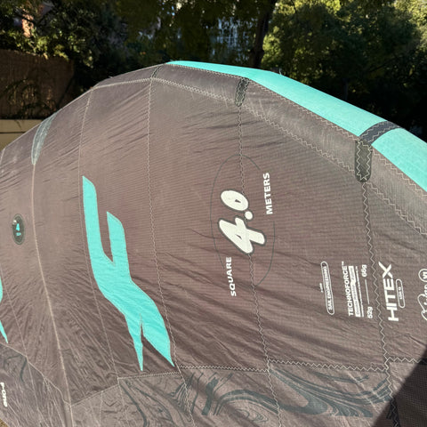 F-One Origin V1 4m2 Très Bon Etat
