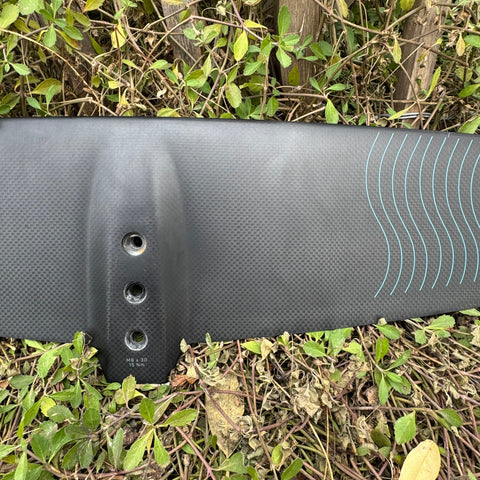 Aile Avant Duotone Whizz SLS 1200cm2 2025 Très Bon Etat