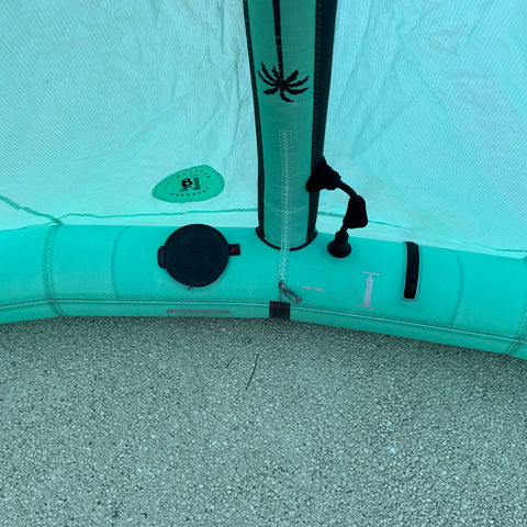 F-One Breeze V4 11m2 2023 Très Bon Etat