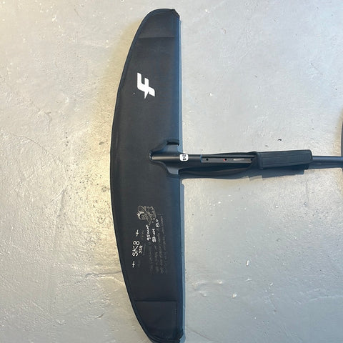 Avion complet F-One SK8 950cm2 Comme Neuf