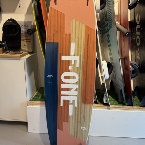 F-One Trax HRD 135cm 2022 Très  Bon État