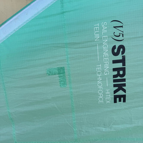 F-One Strike V5 4.5m2 2025 Très Bon Etat