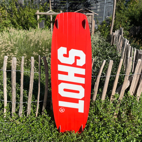 Planche de kitesurf SLINGSHOT ASYLUM 2020 Très Bon Etat 138cm