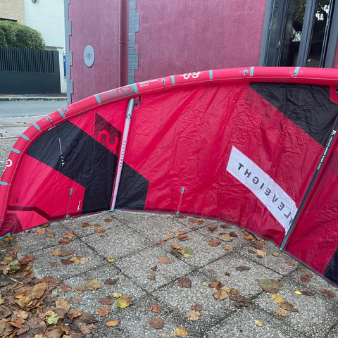 Eleveight RS V8 9m2 Très Bon Etat