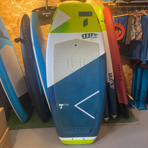 Tahe Aria 5'11 (120L) 2024 Très Bon Etat Réparé
