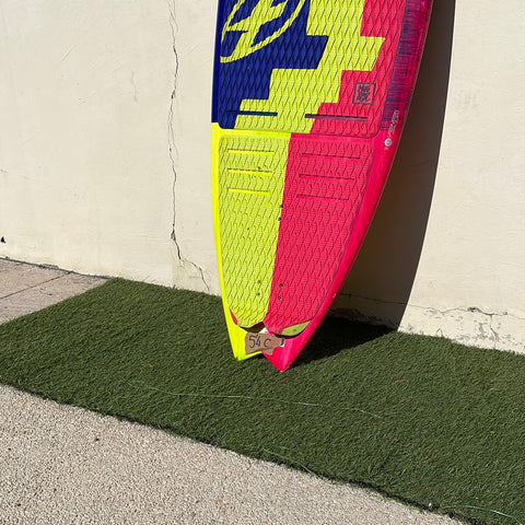 F-ONE Strapless Mitu Pro Model 5'4 2018 Très Bon Etat