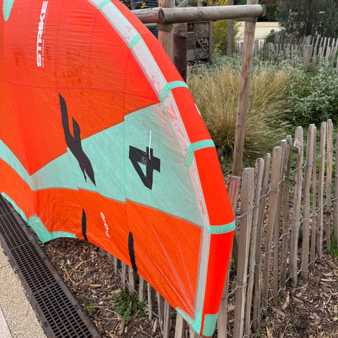 F-One Strike V4 4m2 2024 Très Bon Etat