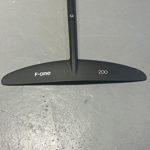 F-One SK8 950cm2 Comme Neuf