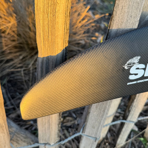 Aile Avant F-One SK8 V2 850cm2 Très Bon Etat