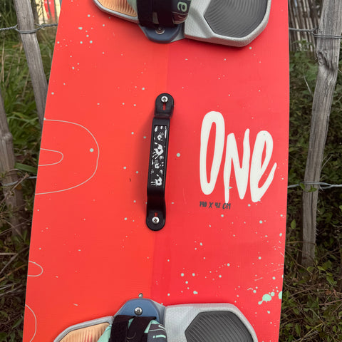 F-One One 140cm 2025 Très Bon Etat - Complète