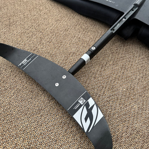 F-One Gravity Carbon 1800cm2 2022 Très Bon Etat