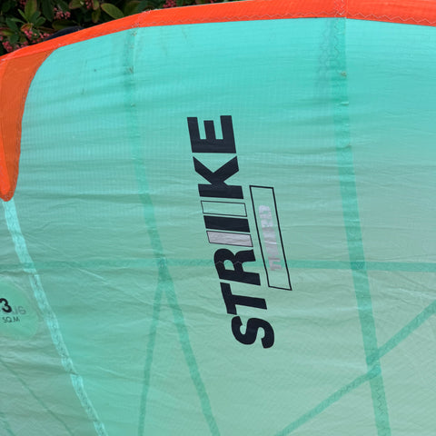 F-One Strike V3 3m2 2023 Très Bon Etat