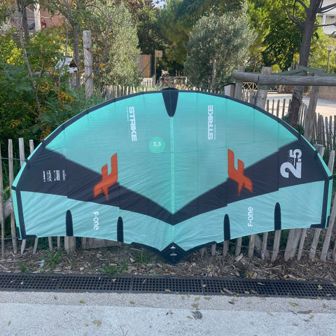 F-One Strike V4 2,5m2 2024 Très Bon Etat