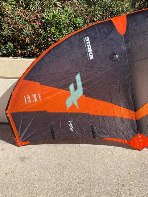 F-One Strike V4 5m2 2024 Très Bon Etat