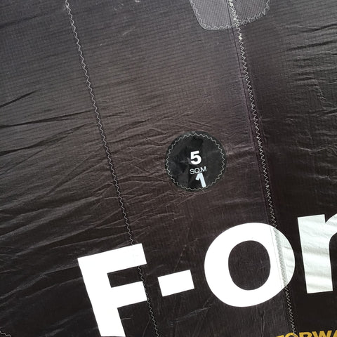 F-One Strike V5 Aluula 5m2 Onix Comme Neuf