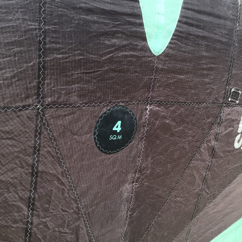 F-One Strike V3 4m2 Bon Etat